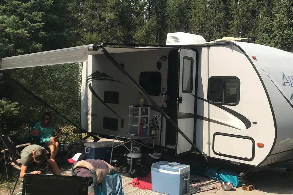 Glen's RV Cottage