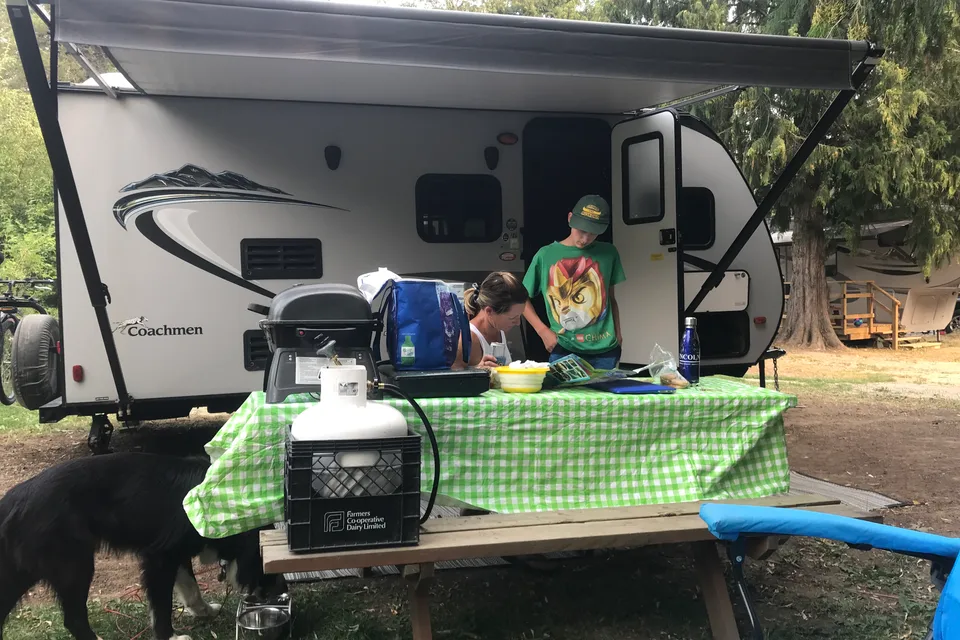 Glen's RV Cottage