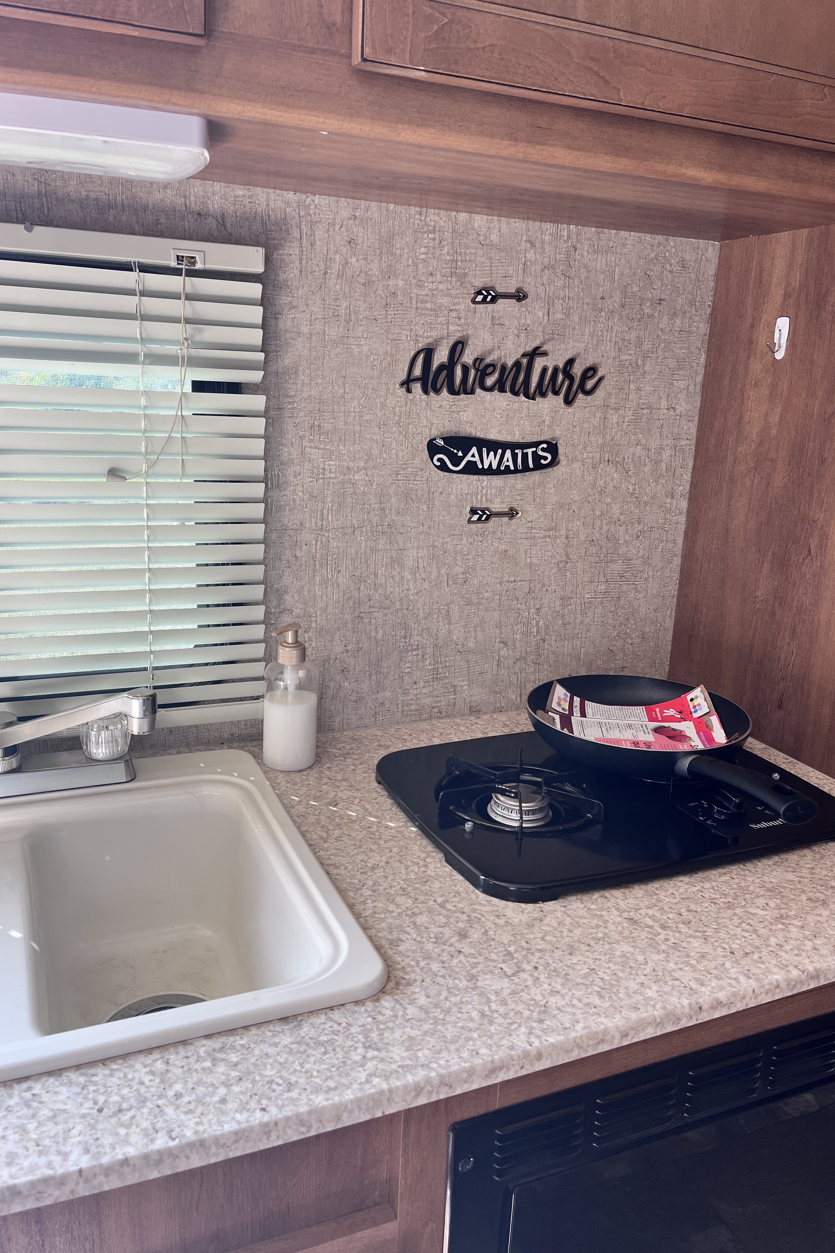 Glen's RV Cottage