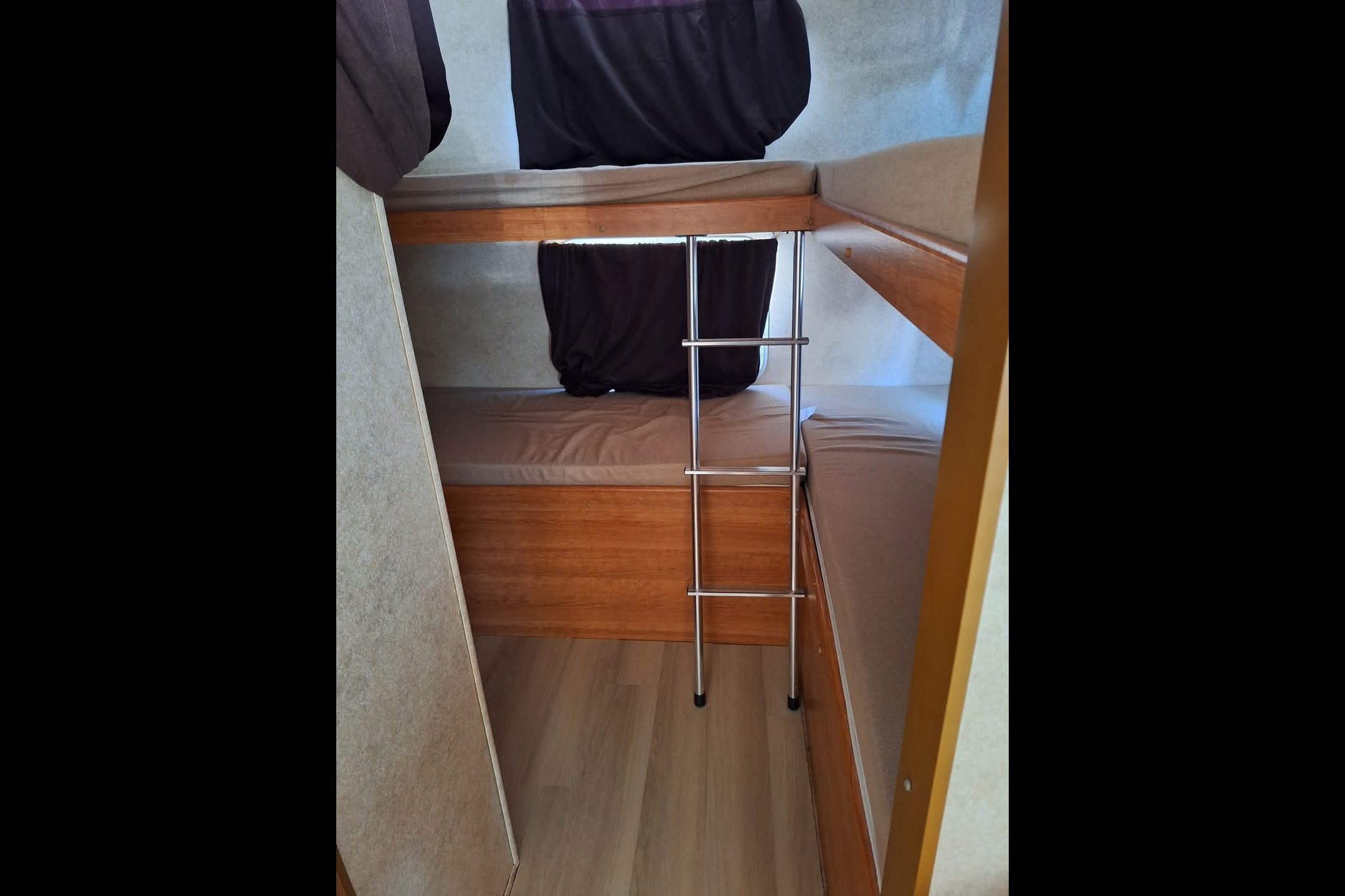 Kim's Keystone Zeppelin Travel Trailer
