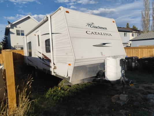 L's Coachmen Catalina Travel Trailer