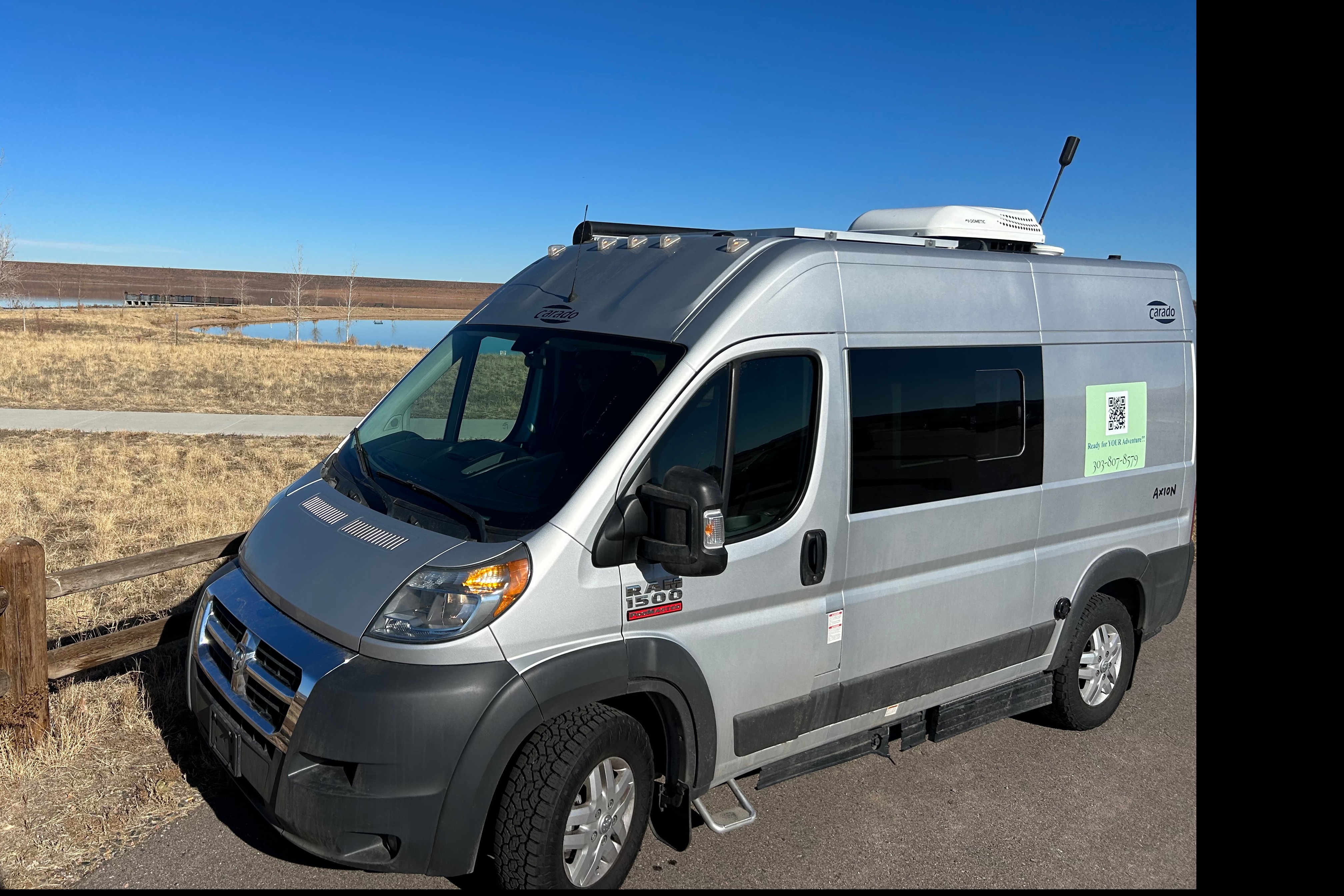 Clean Fully Contained OFF-Grid Capabilities Hymer Carado Axion Class B