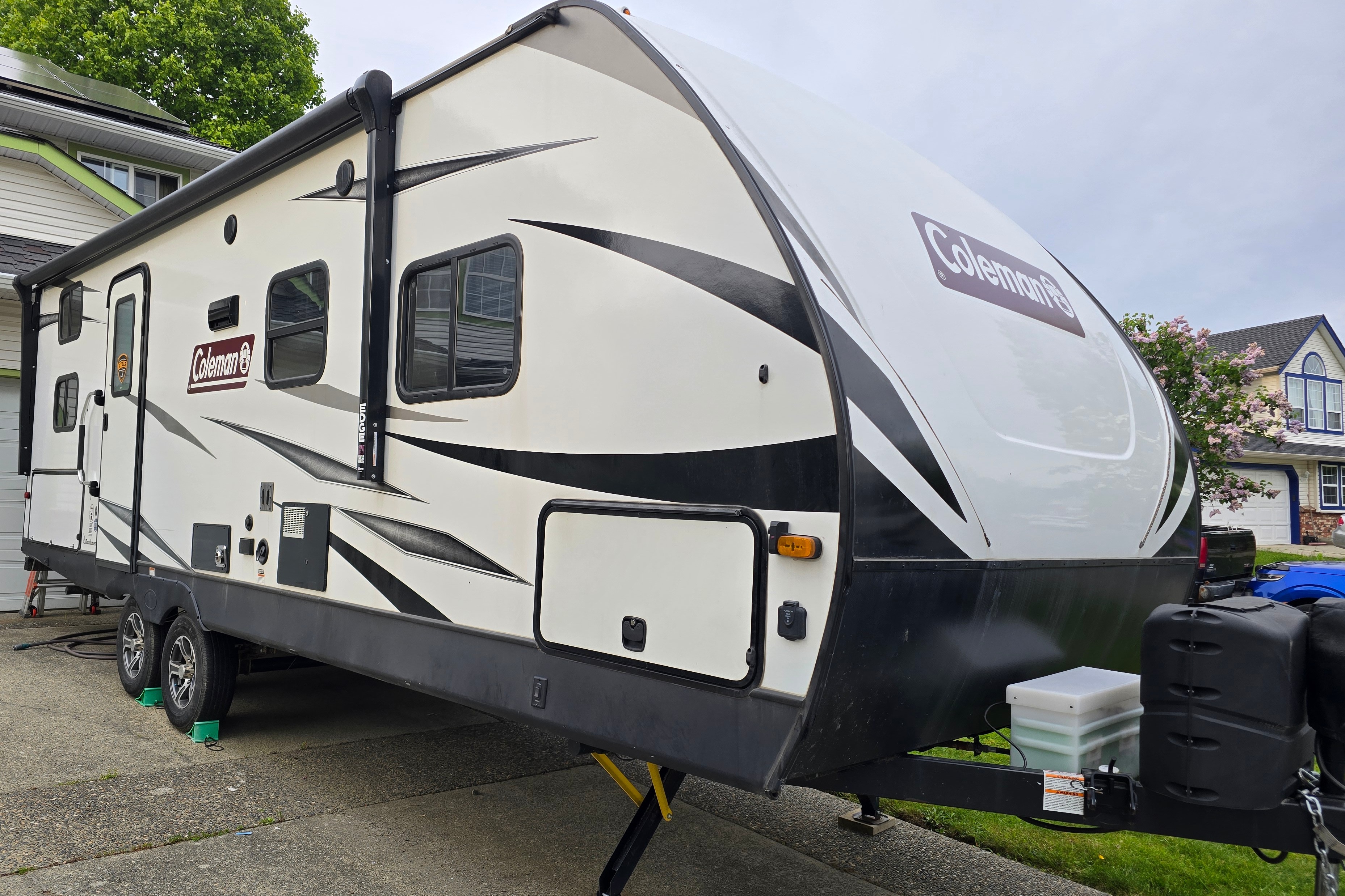 Family-Ready 2021 Coleman Bunkhouse – Your BC Adventure Basecamp! (Sleeps 6-8)