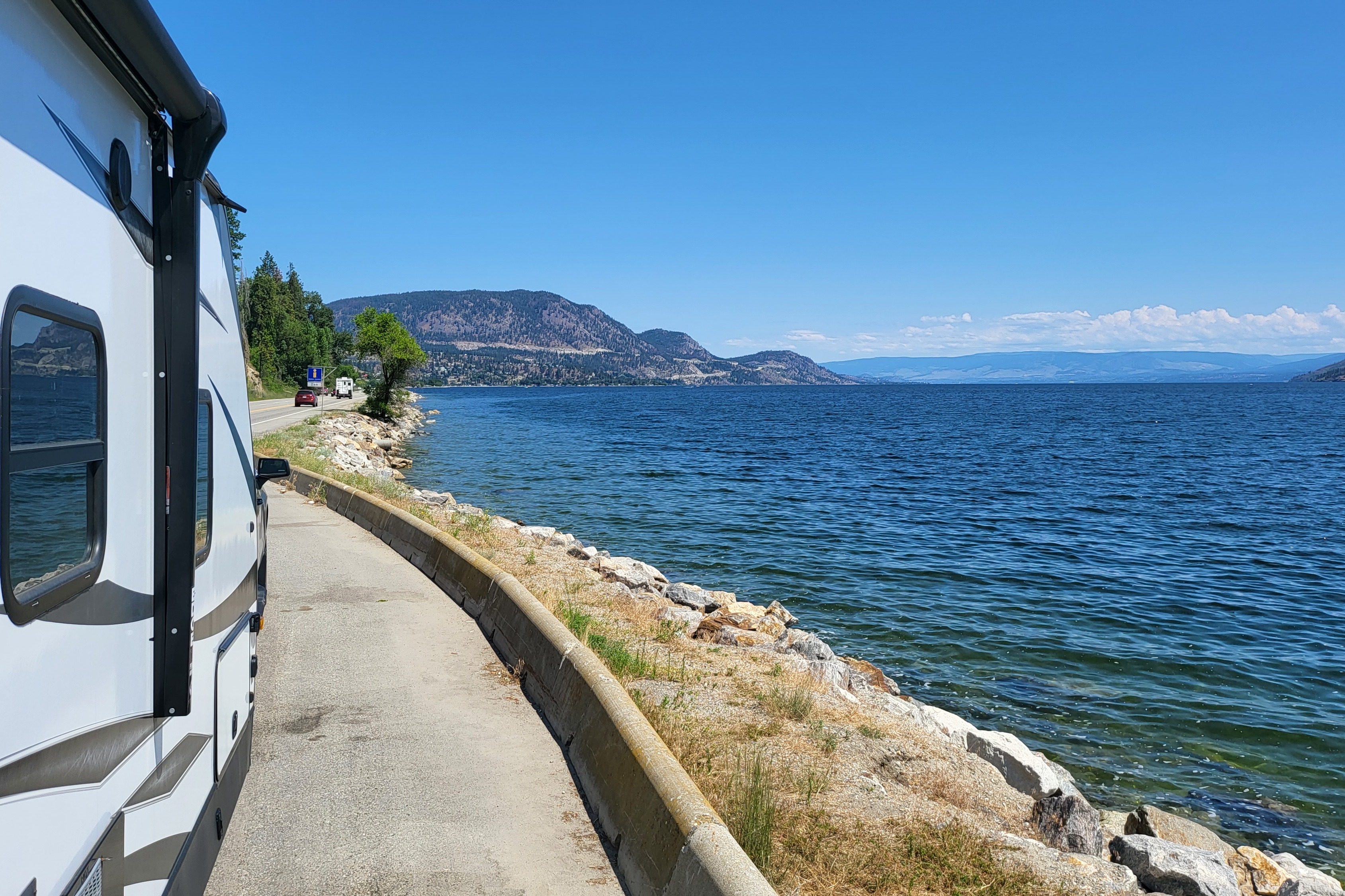 Family-Ready 2021 Coleman Bunkhouse – Your BC Adventure Basecamp! (Sleeps 6-8)