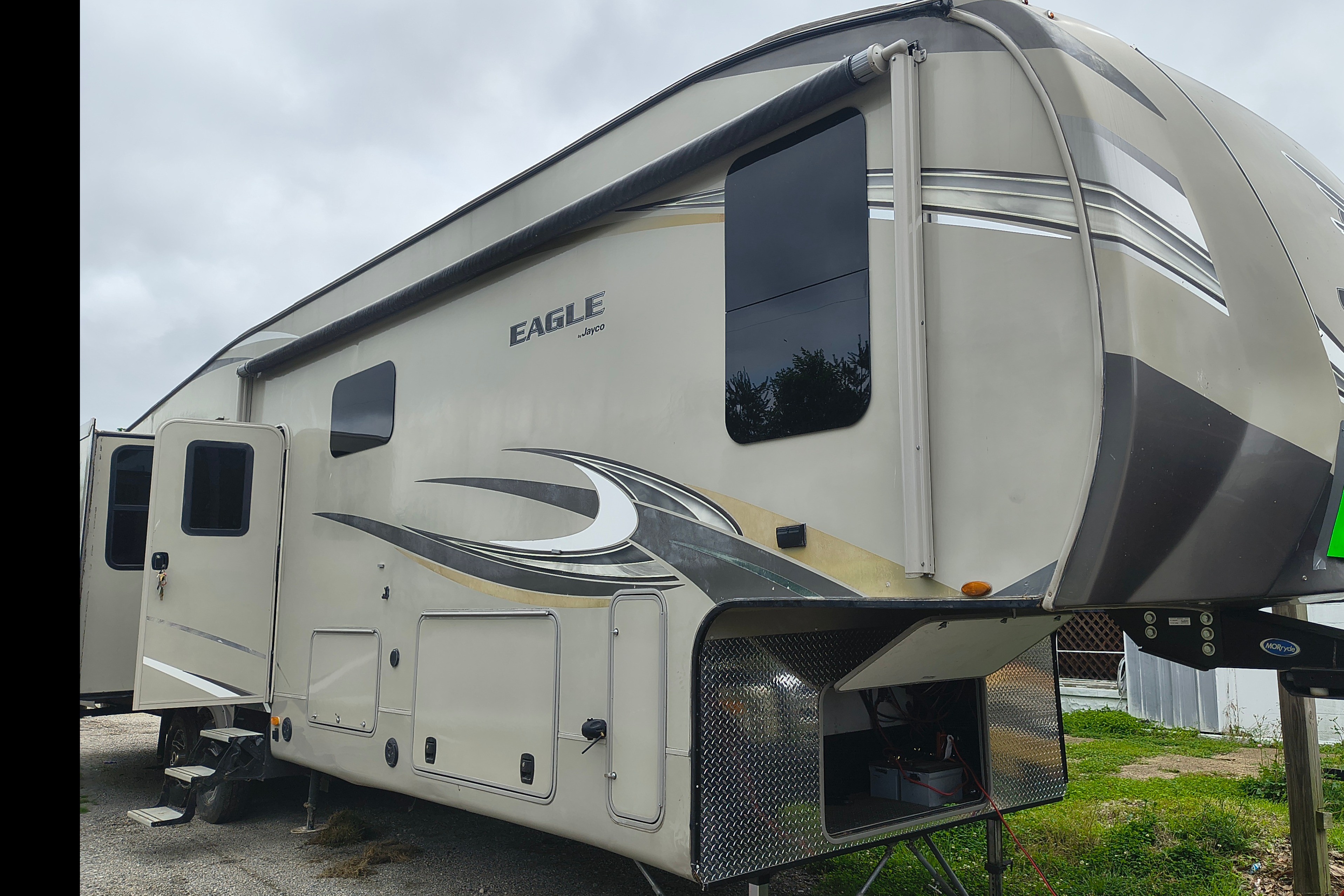 Nate's Jayco Eagle 355mbqs Fifth Wheel