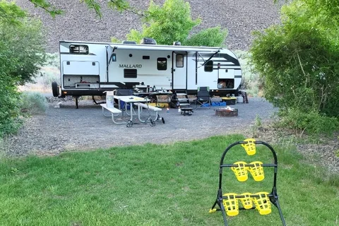 Glamp More, Worry Less - Mallard IDM26 Travel Trailer
