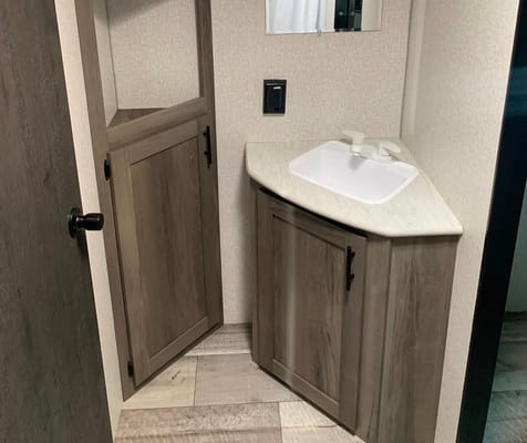 CMTRAILER KZ 270BHSE Travel Trailer