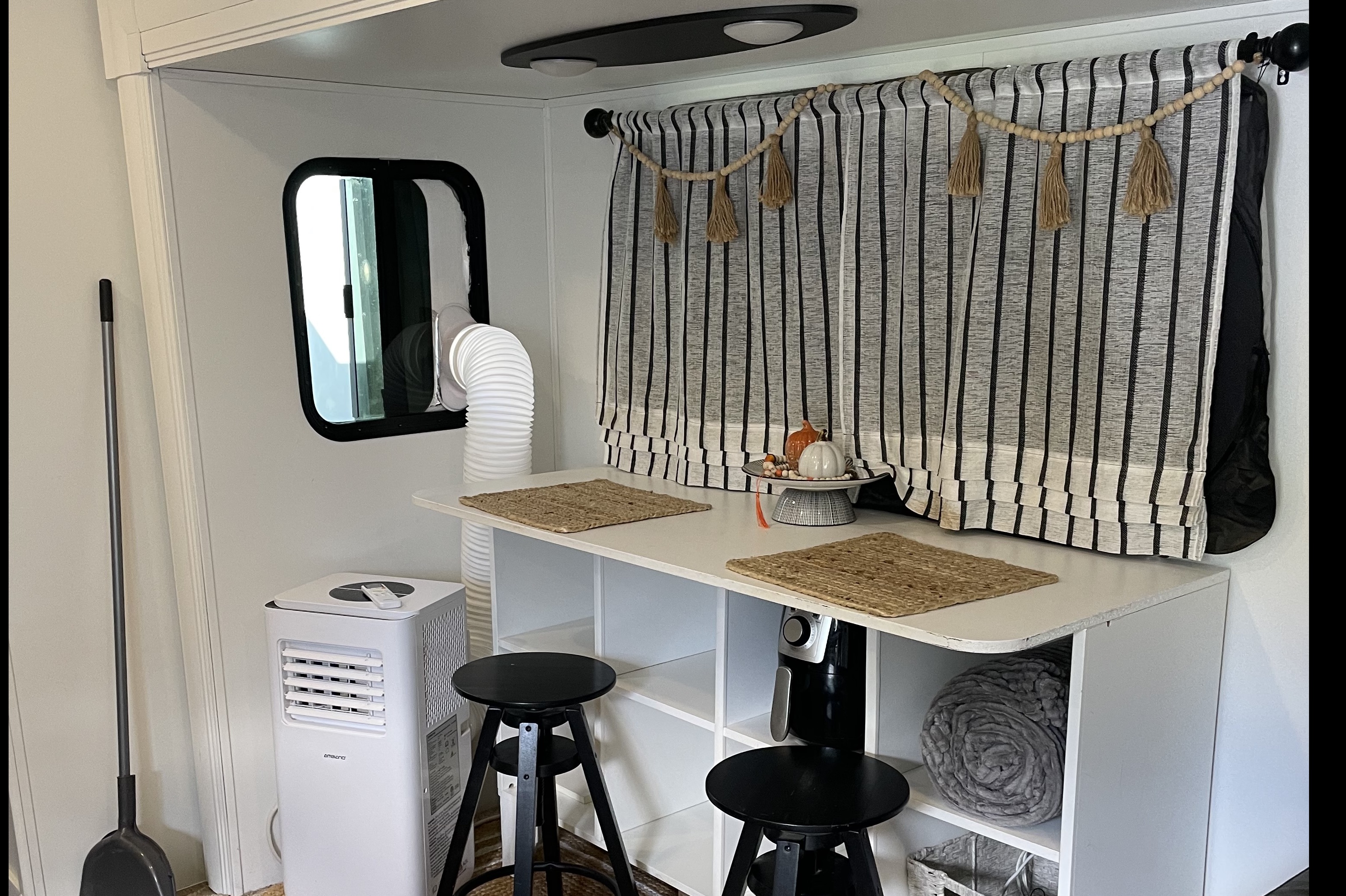 The Cozy Cruiser