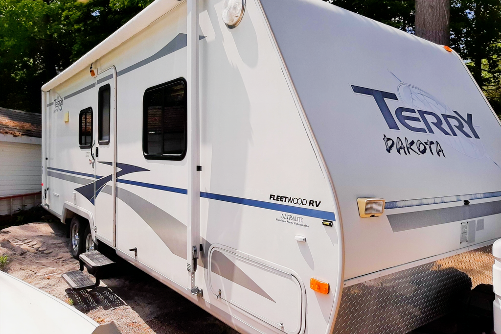 Riverside's Dakota Travel Trailer