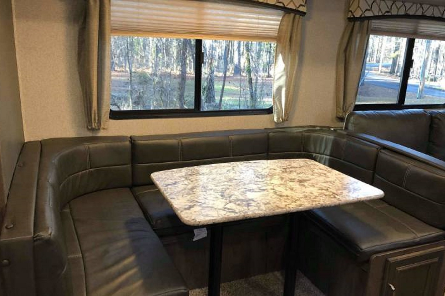 2 Bedroom very large trailer for up to 9 guests - Delivery ONLY
