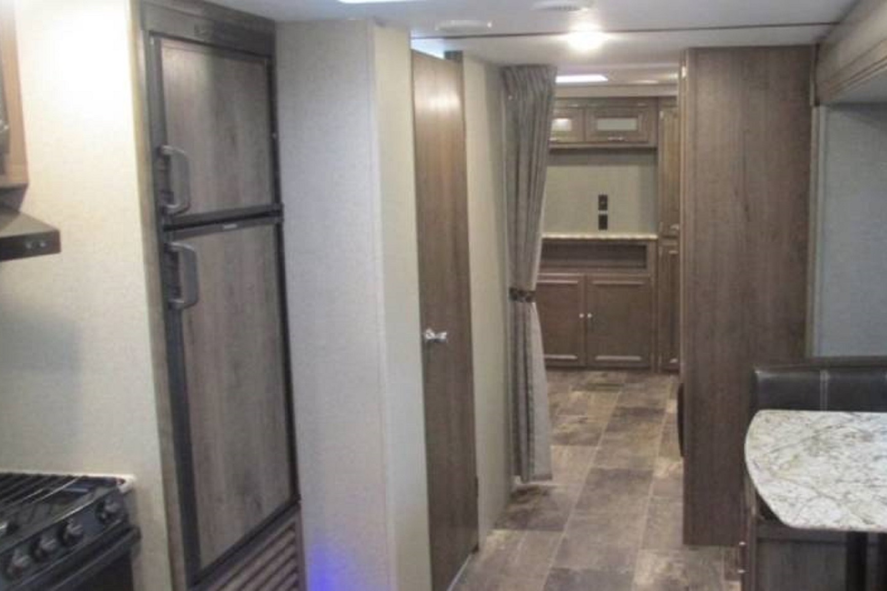 2 Bedroom very large trailer for up to 9 guests - Delivery ONLY