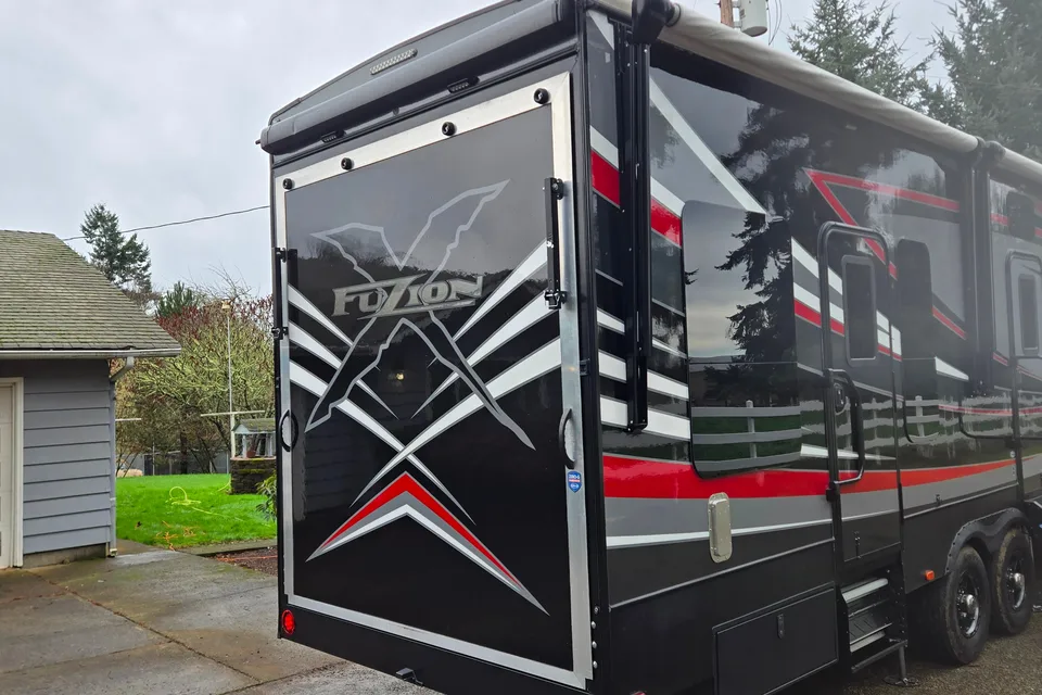 RVING BABY!! LETS DO THIS.
