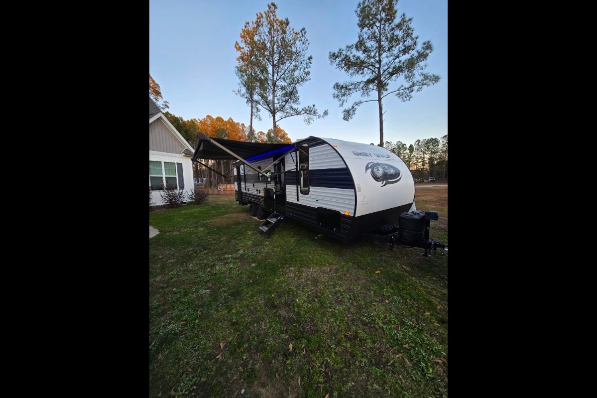 Baileys Forest River Grey Wolf Travel Trailer