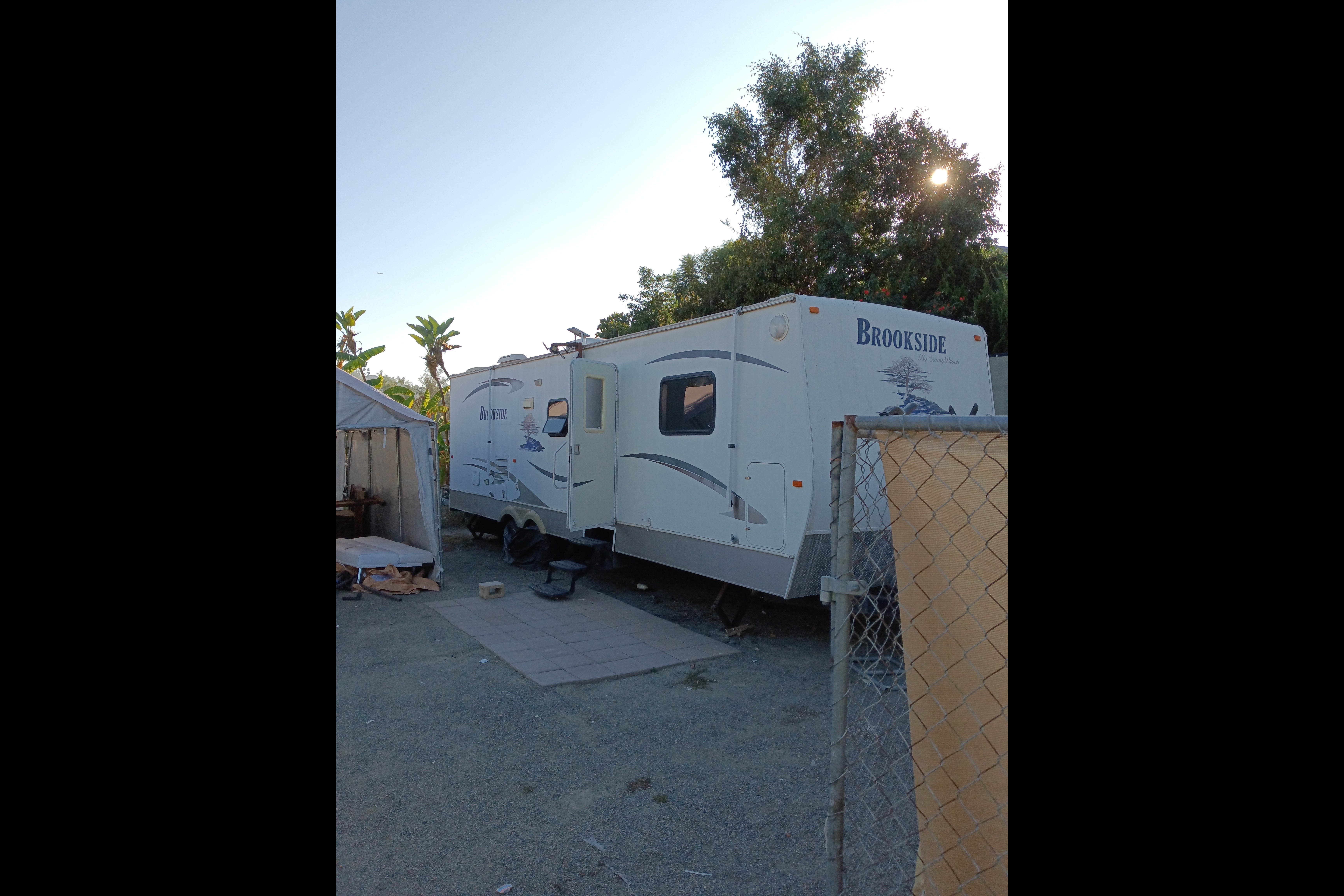 matthew's SunnyBrook Brookside Fifth Wheel