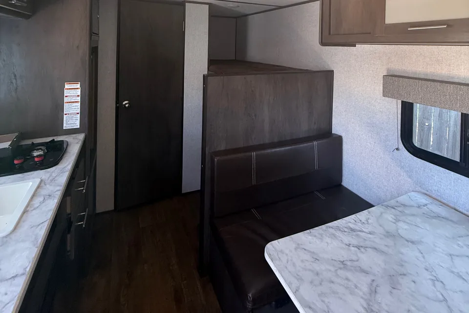 Petey's Coleman lantern 17b Travel Trailer