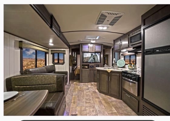 Crossroads Sunset 289 QB Travel Trailer
