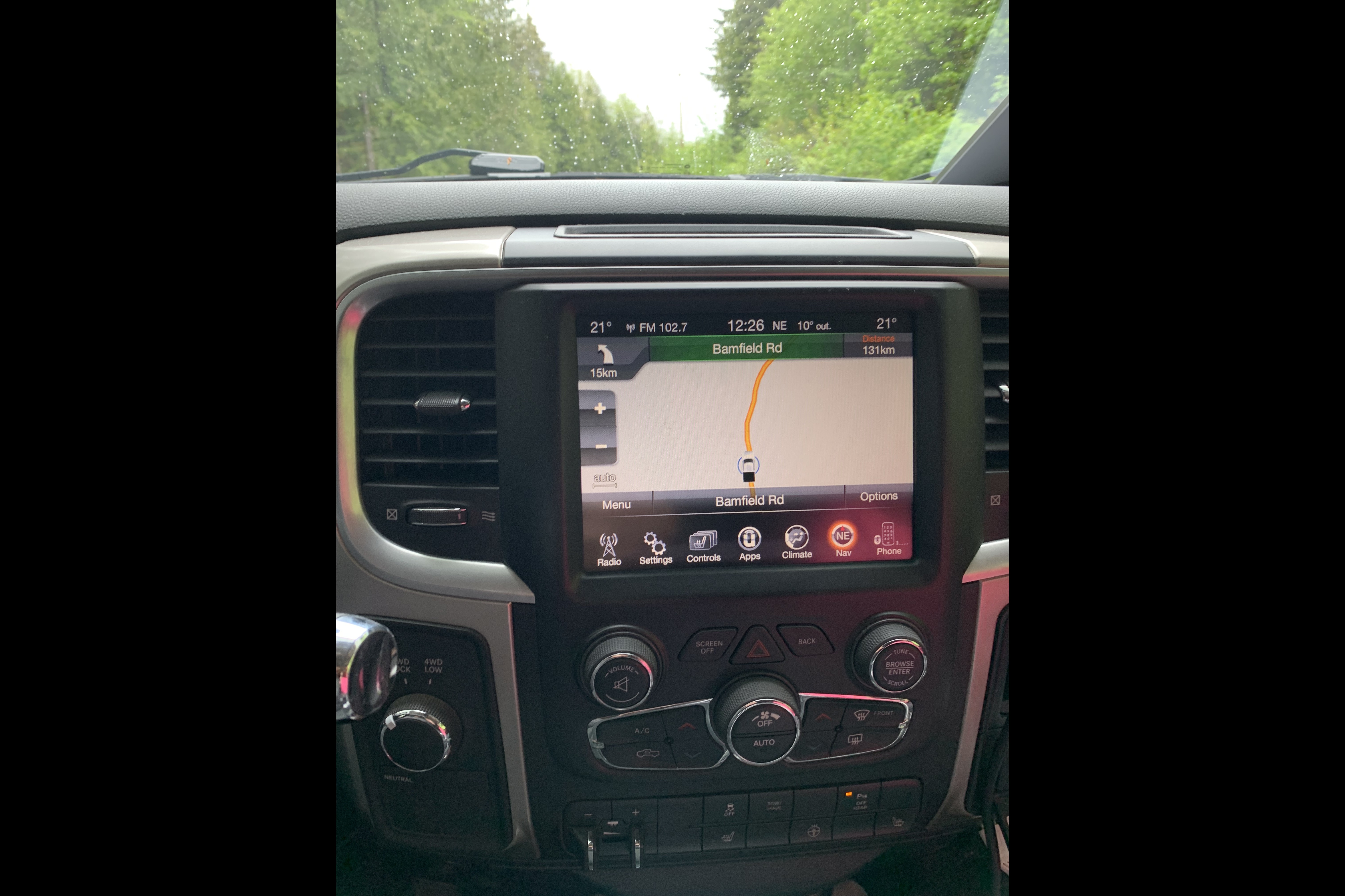 2016 4x4 RAM 3500HD with LANCE Truck Camper