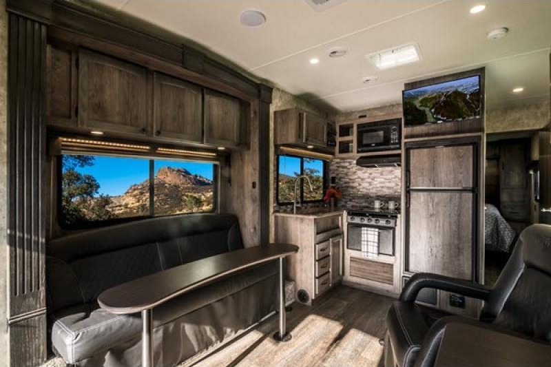 [17] Stress Free RV - Toy Hauler Eclipse Attitude 27SA