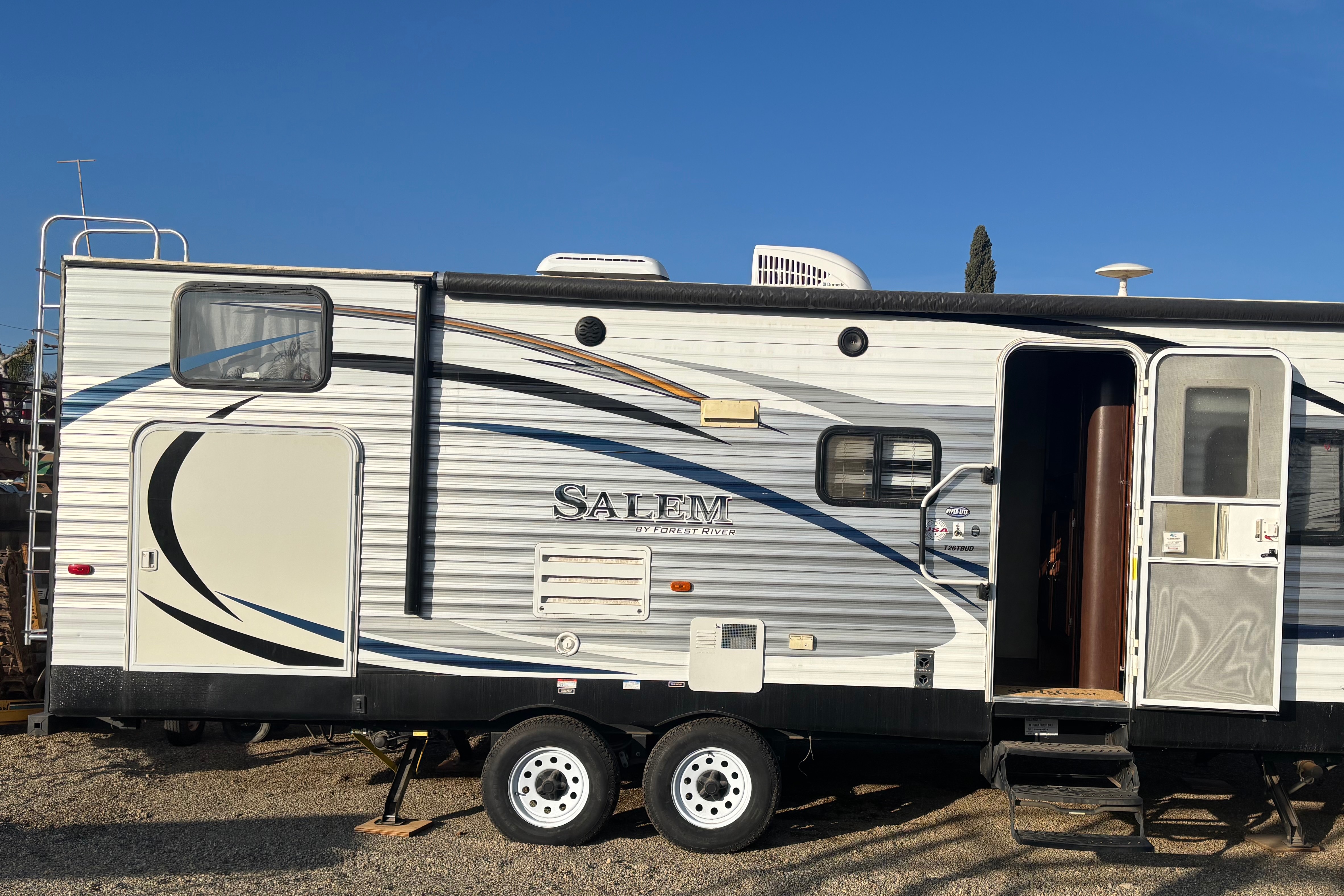 Gustavo's Forest River Salem Travel Trailer