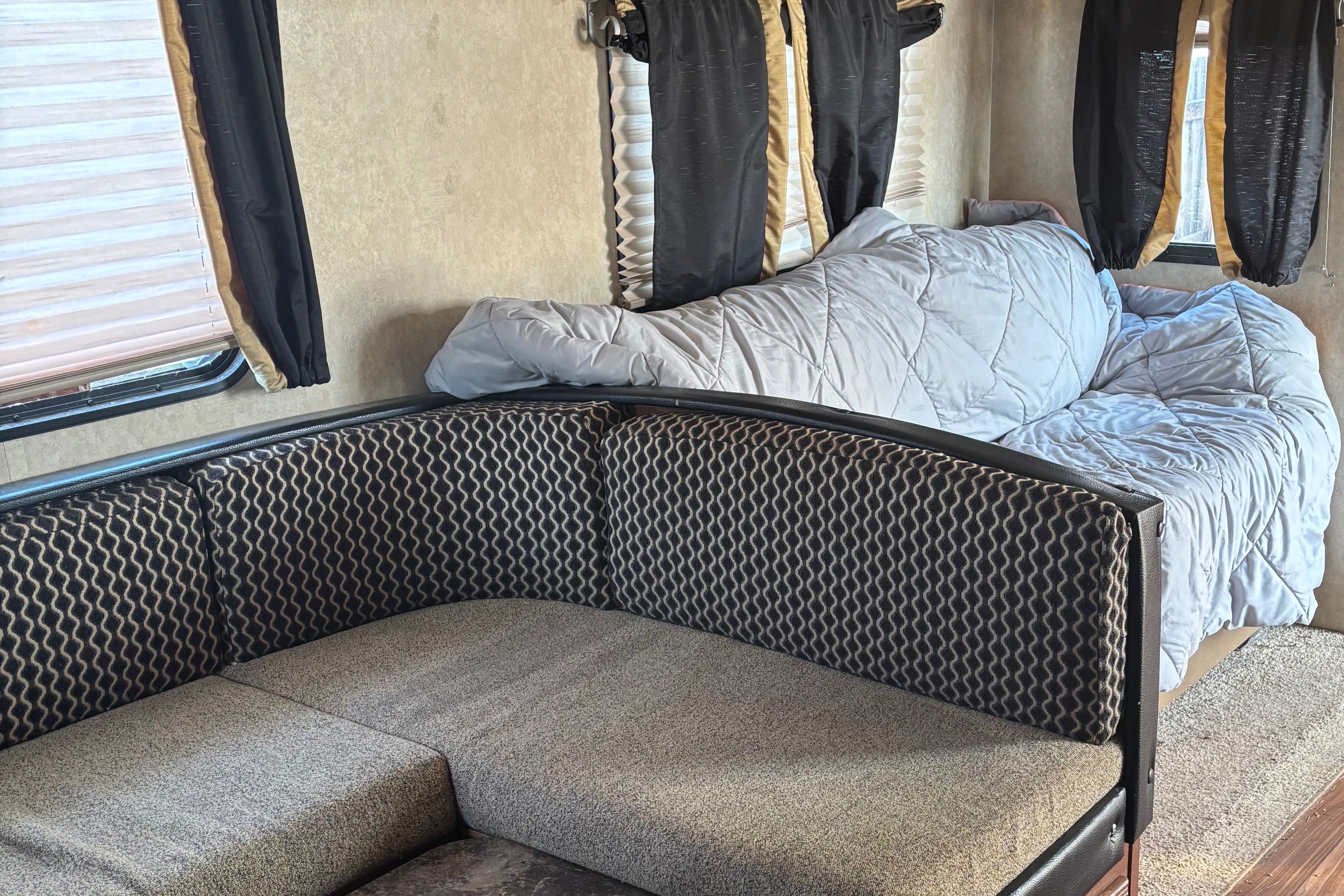 Gustavo's Forest River Salem Travel Trailer