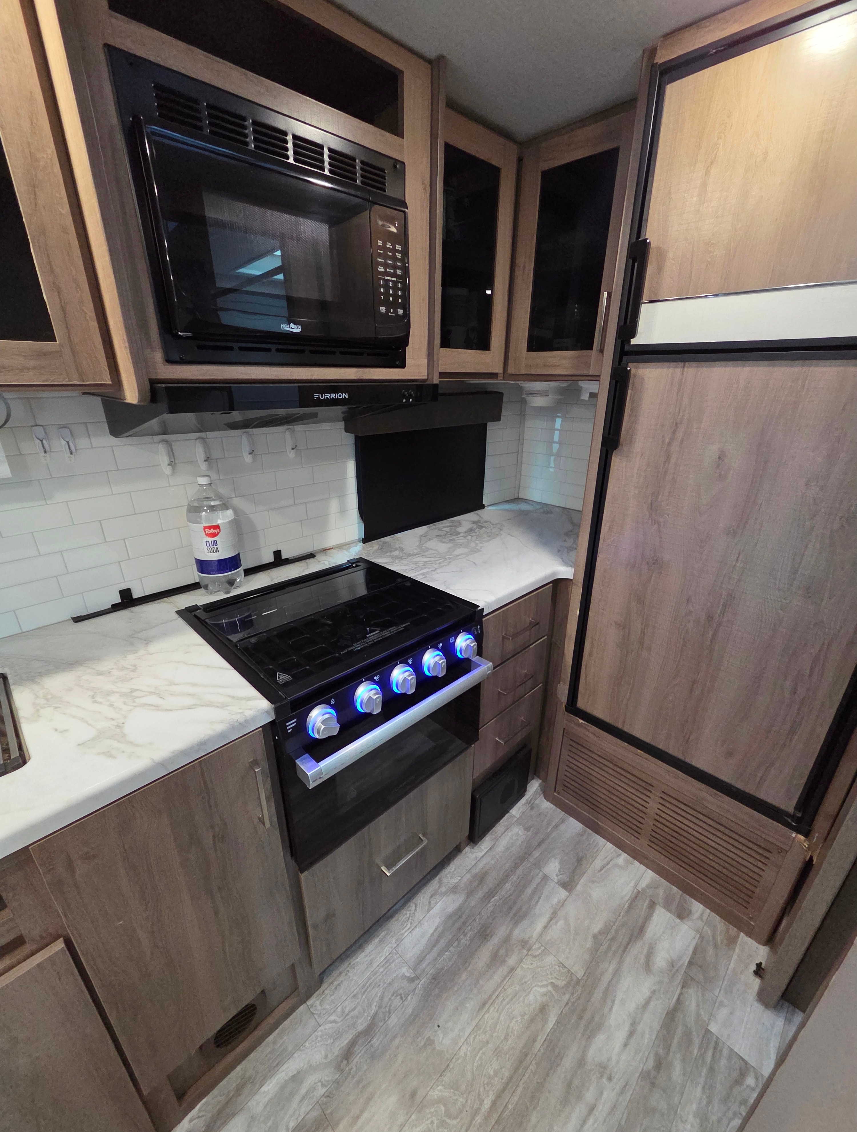 Paola 's Grand Design  Grand design xls22 Travel Trailer