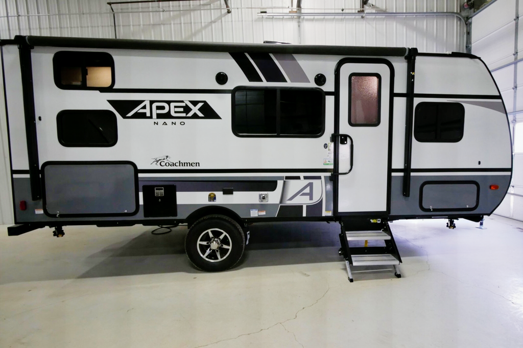 Family Traveler -  Coachmen Apex Nano 194 BHS Travel Trailer