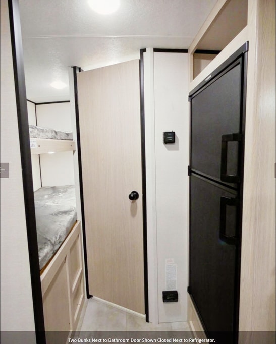 Family Traveler -  Coachmen Apex Nano 194 BHS Travel Trailer