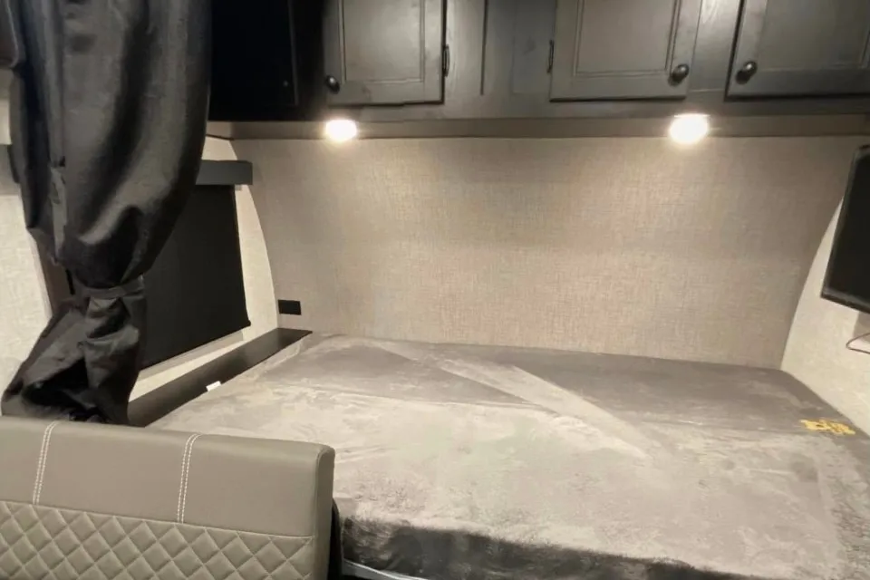 Jessie's Starcraft Travel Trailer