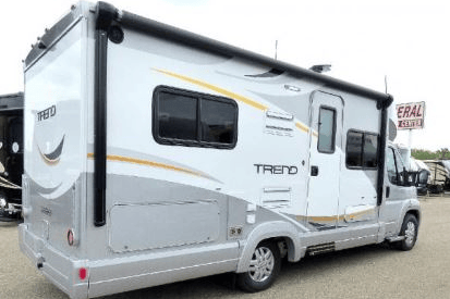 Beautiful diesel camper!