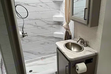 Brand new 2027 Thor Chateau 24ft. with free private shuttle
