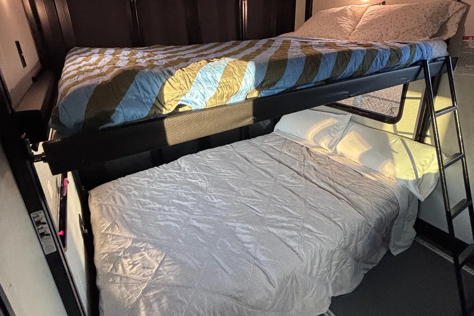 Alliance RV Valor 36v11 Fifth Wheel