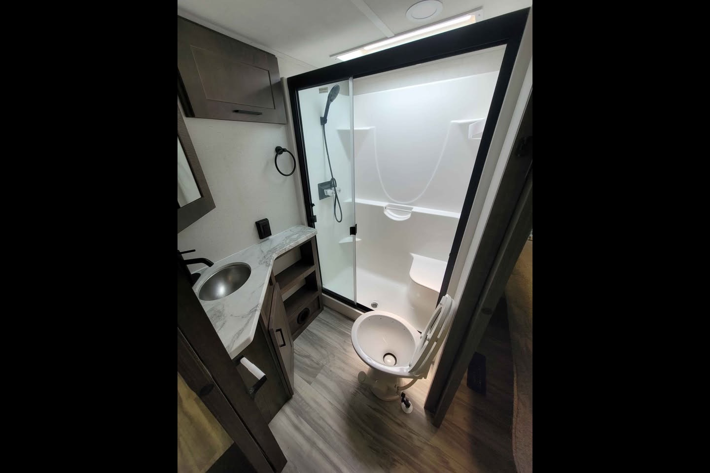 Alliance RV Valor 36v11 Fifth Wheel