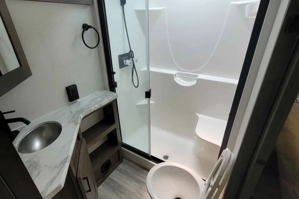 Alliance RV Valor 36v11 Fifth Wheel
