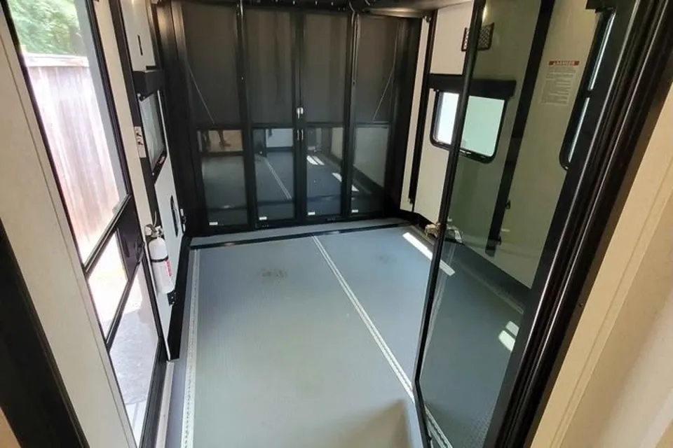 Alliance RV Valor 36v11 Fifth Wheel