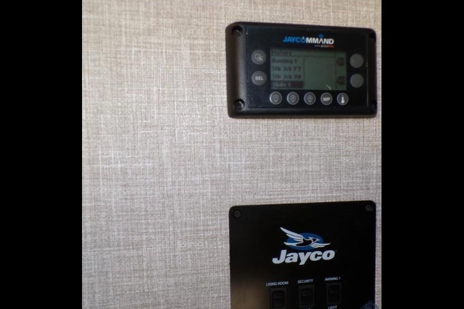 Andre's Jayco Whitehawk 27RK Travel Trailer