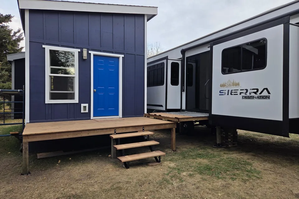 Allan's  Rural Park Model RV