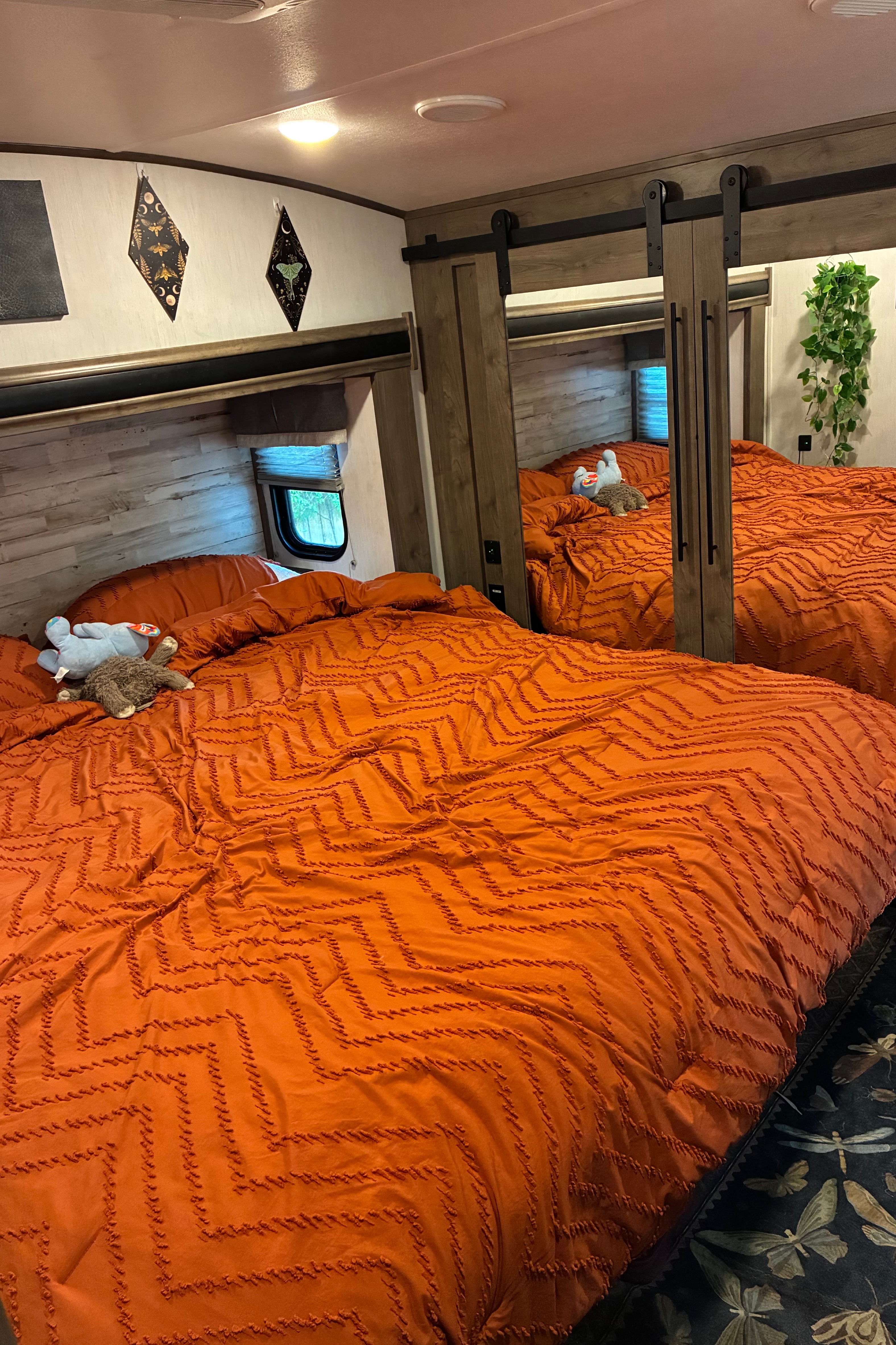 Hannah's Forest River Sabre Fifth Wheel