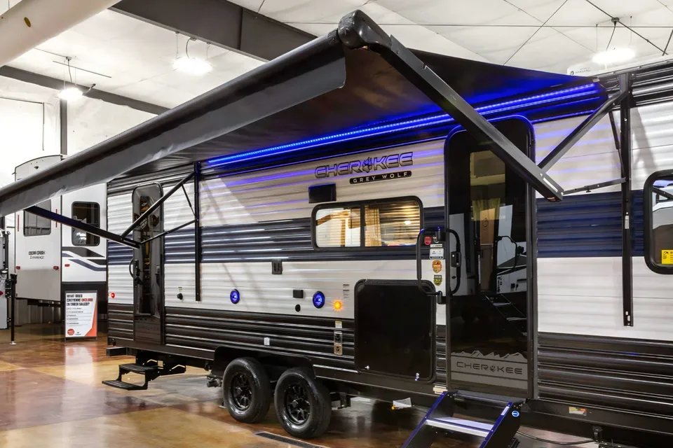 Orchard Grove Grey Wolf 26DBH Travel Trailer