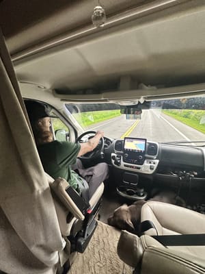 Festival friendly, Thor Motor Coach Scope 18M Class B