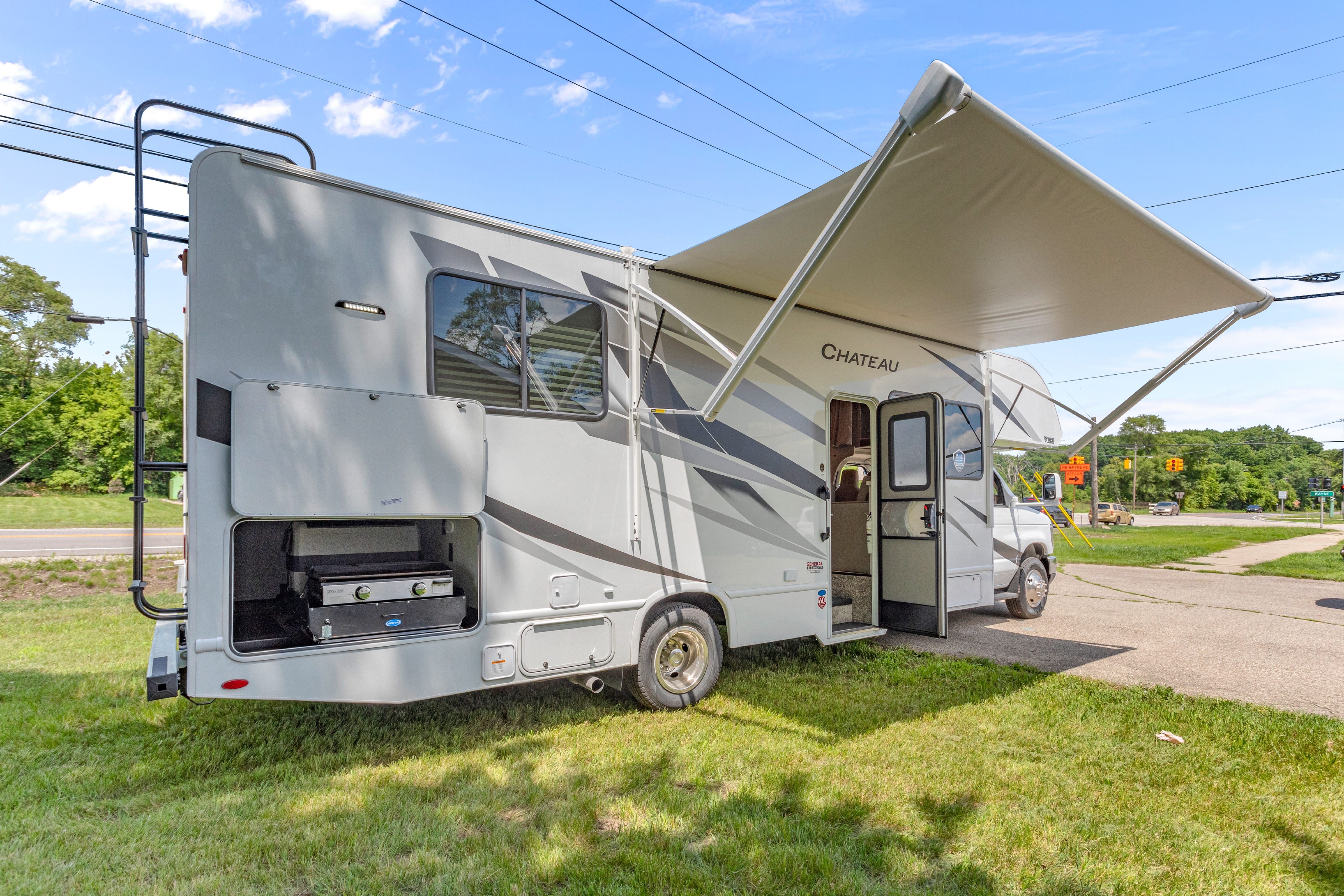 2024  Thor Motor Coach Chateau Class C