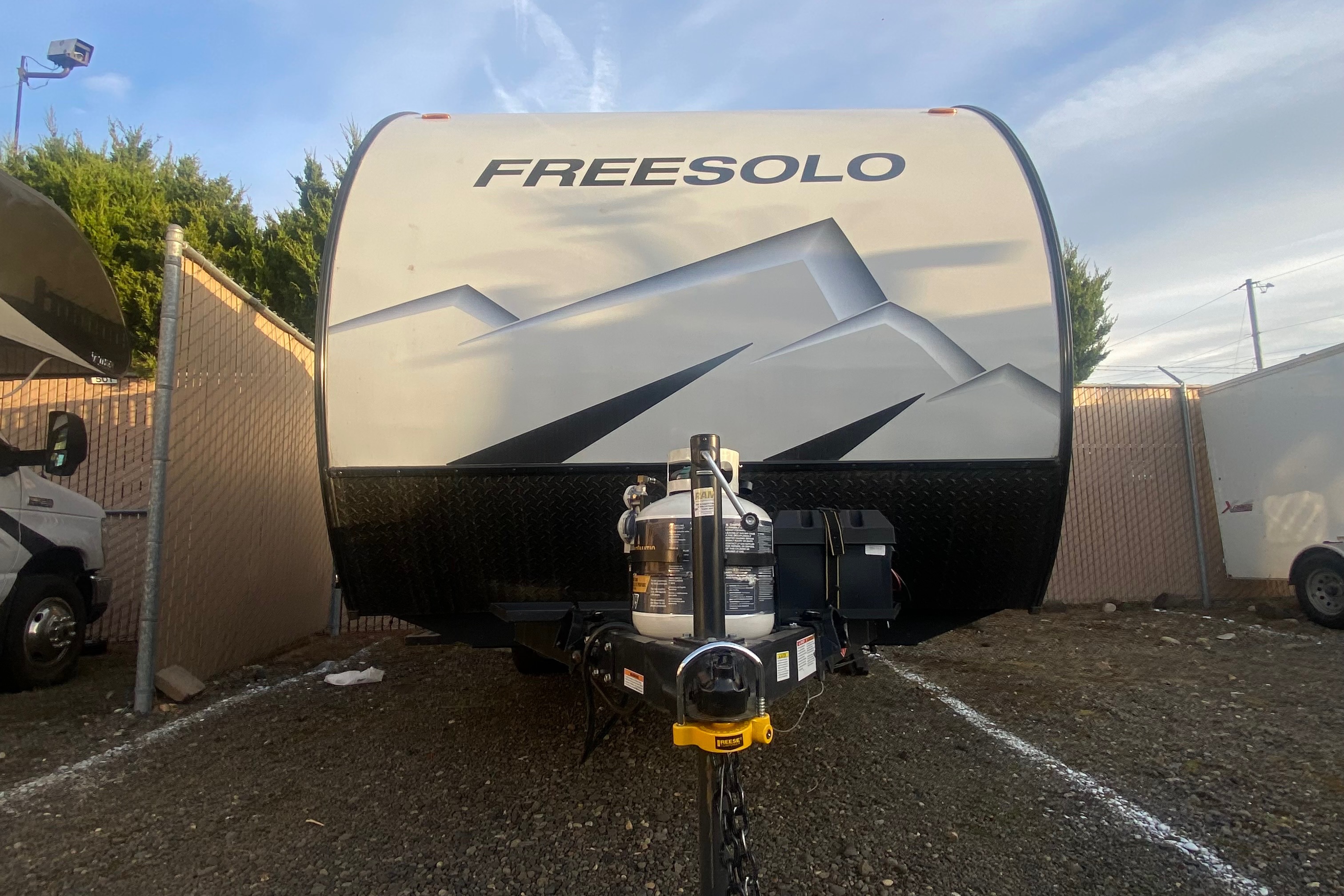 2021 Braxton Creek Free Solo Din Travel Trailer