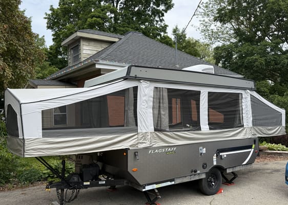 Wilkins Roaming RVs Flagstaff 228LTD Tent Trailer