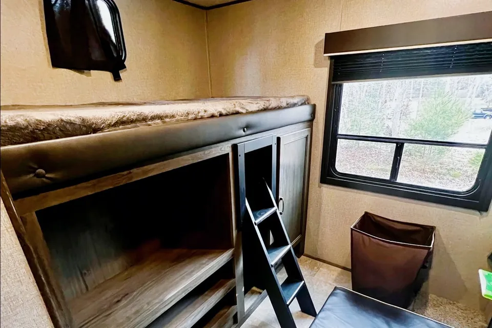 Premier Oasis' Fully Stocked Bunkhouse RV - Book Your Adventure!