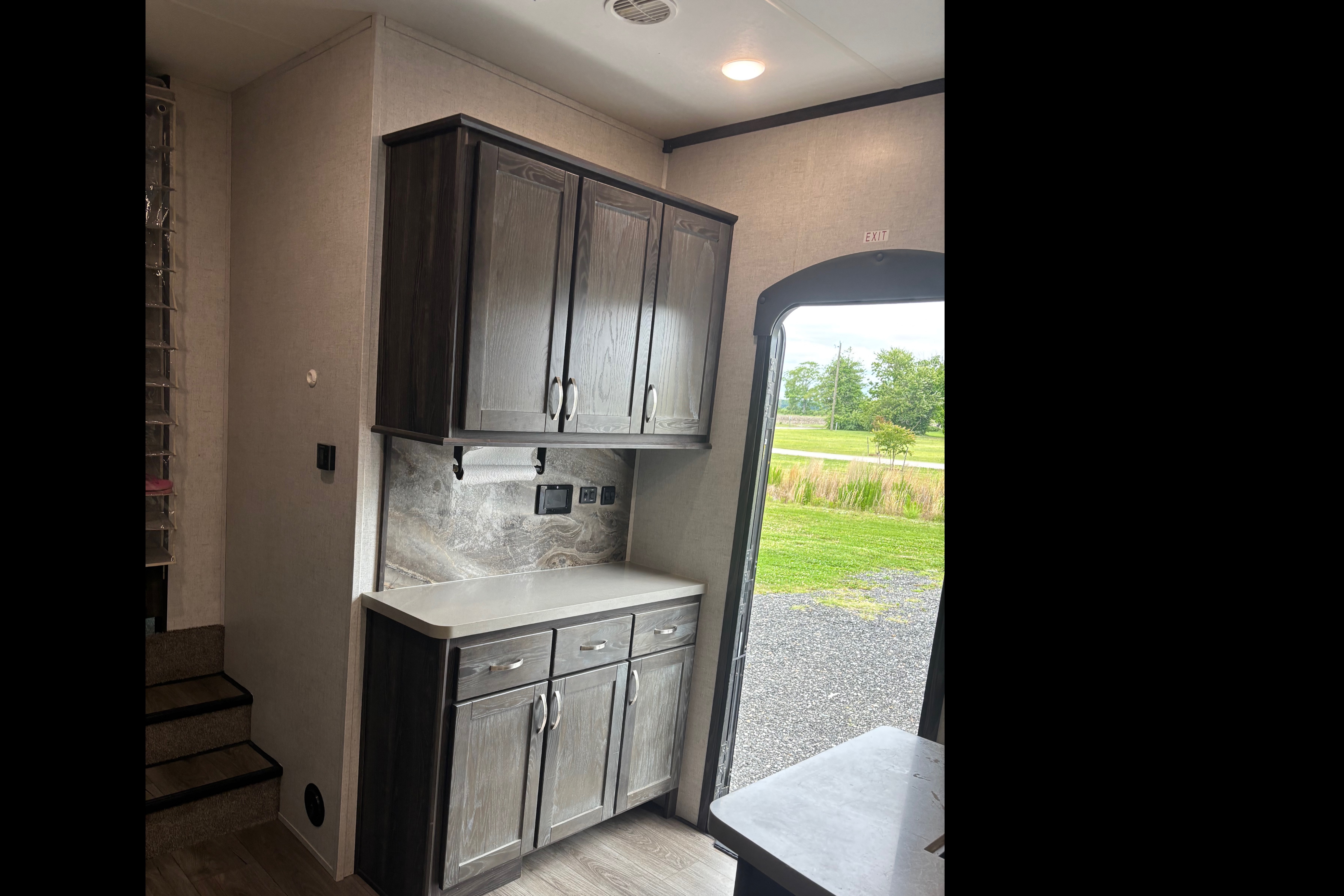 Stacey's Luxury  Highland Ridge RV Mesa Ridge  Fifth Wheel