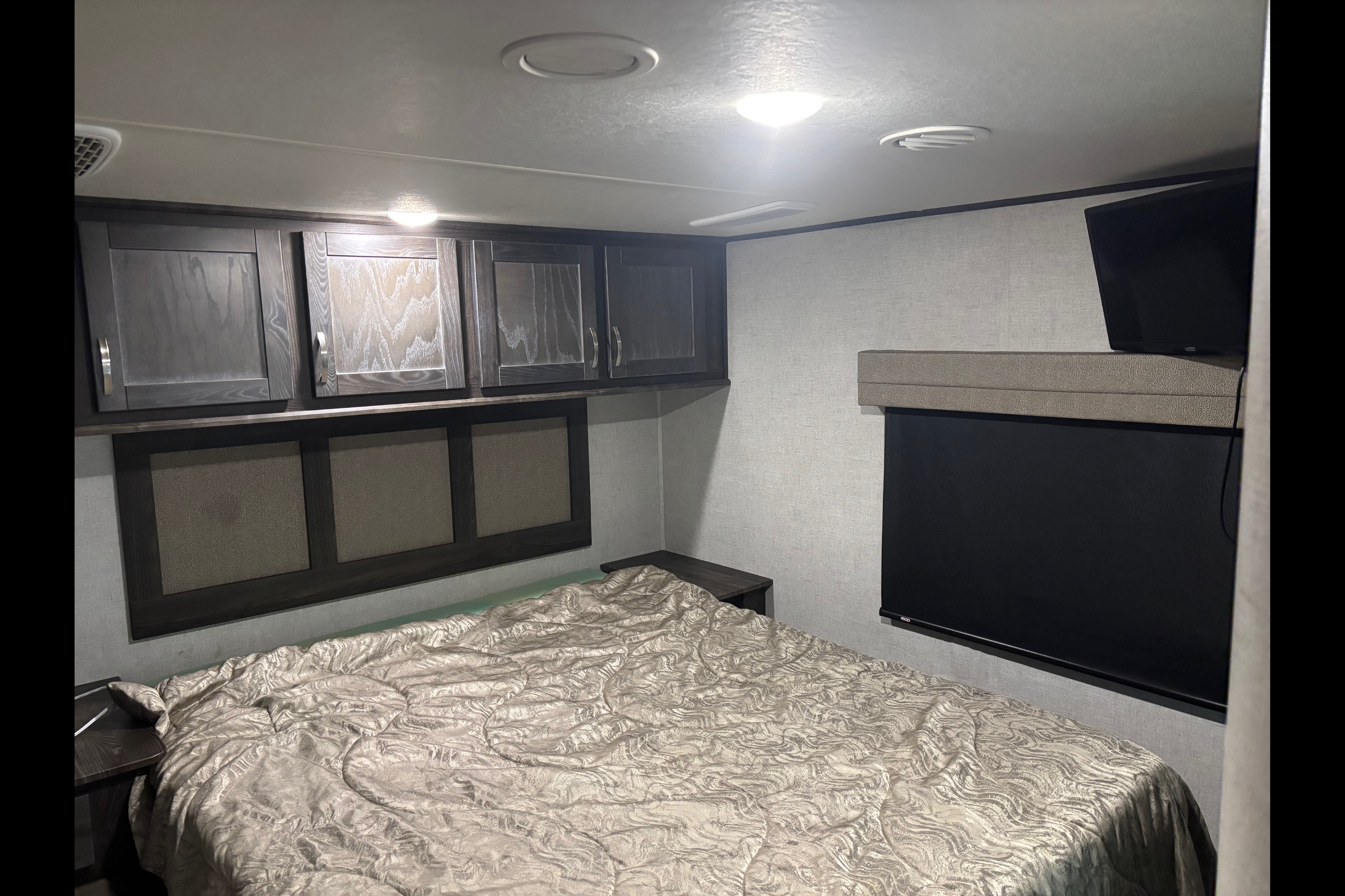 Stacey's Luxury  Highland Ridge RV Mesa Ridge  Fifth Wheel