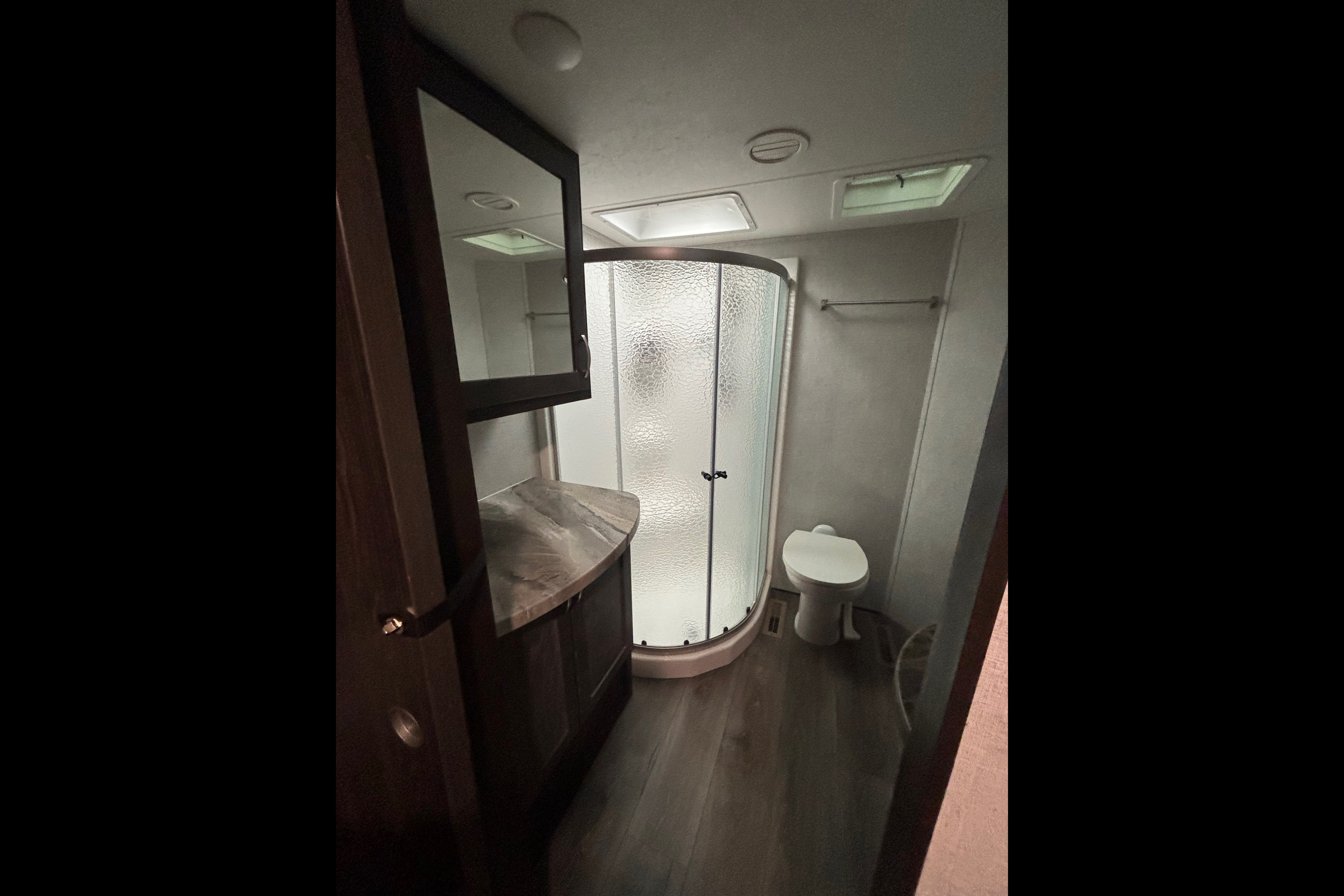 Stacey's Luxury  Highland Ridge RV Mesa Ridge  Fifth Wheel