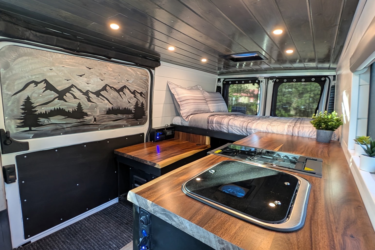 NEW Custom-Built RAM Promaster 2017 "Little Foot"