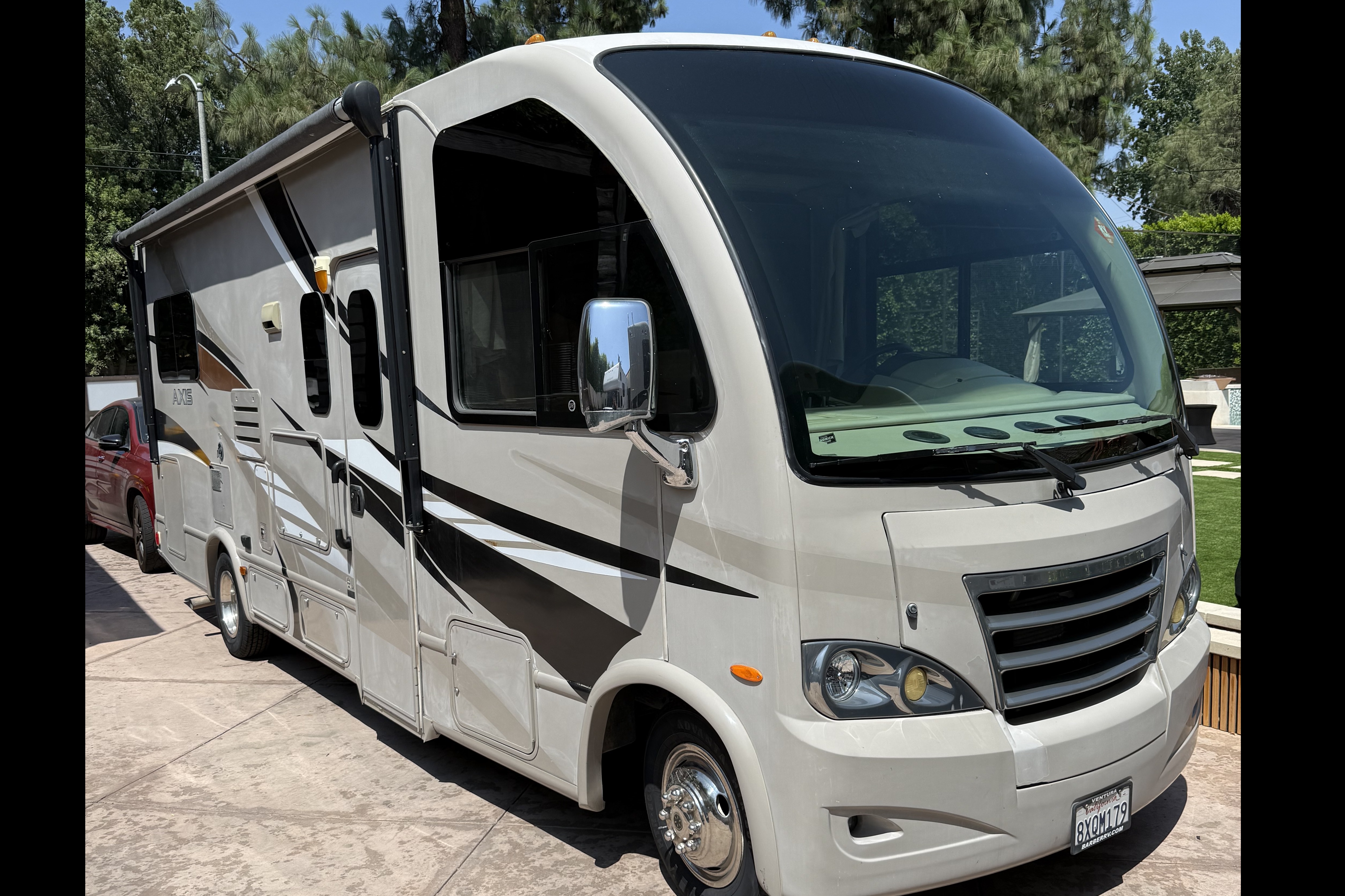 blessing RV !!! Thor Motor Coach 2015 Class A