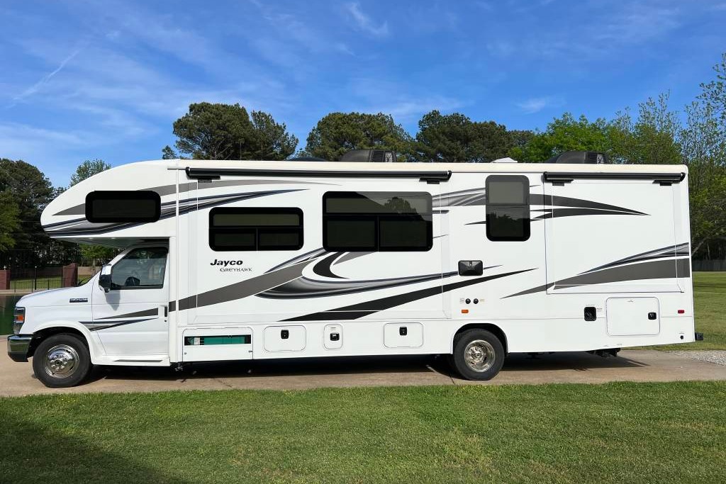 [45] Stress Free RVs - 2019 - Class C - Greyhawk - Easy driving