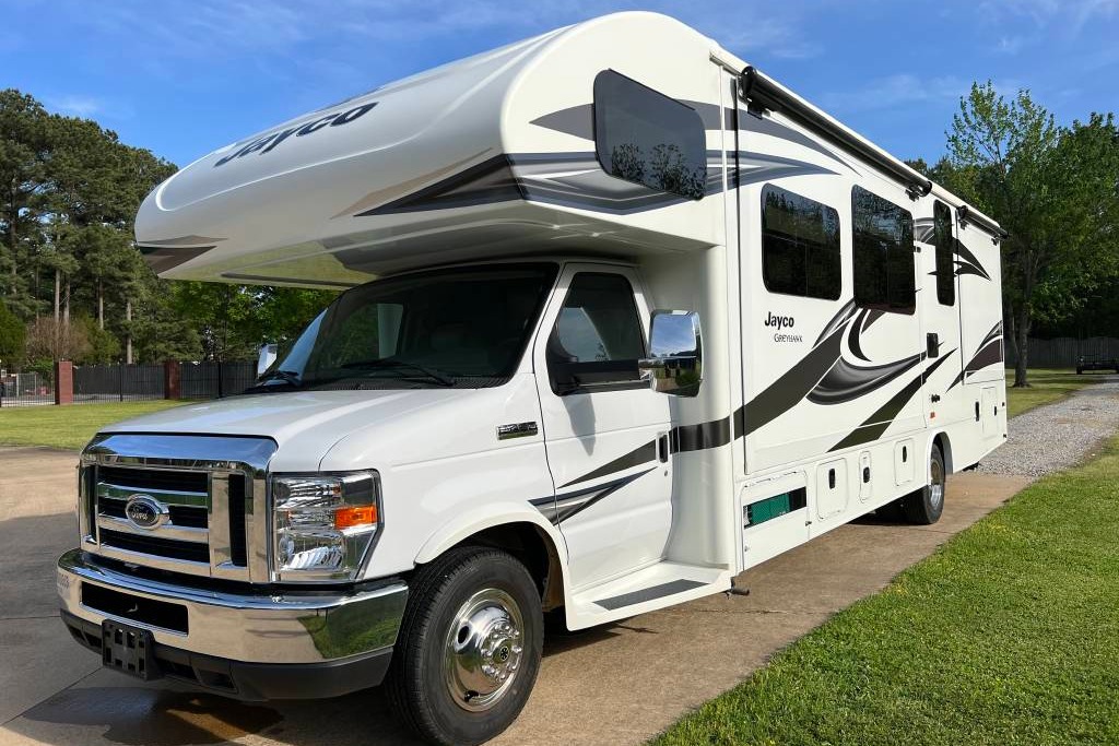 [45] Stress Free RVs - 2019 - Class C - Greyhawk - Easy driving